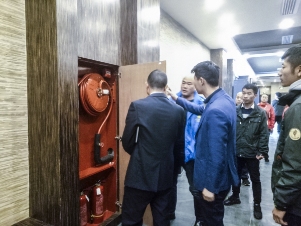 1518401022438903.jpg 2.jpg