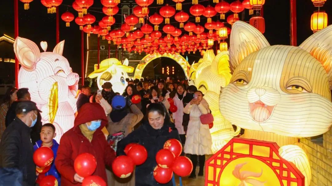 5fcb4ec1f7fb4f8f8f49426c8f8e75f1.jpg 640.jpg