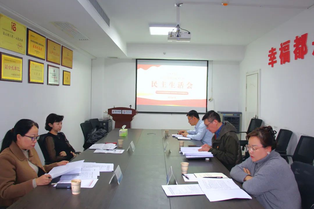 6be9c2db1fe96db8aa02f7e1731b3839.jpg 46.jpg