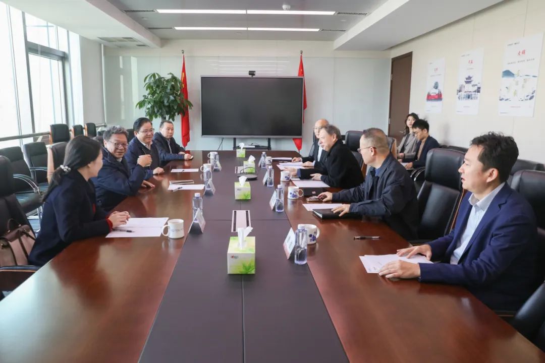 b6088fa0844f8ad2f5eeba0317428e85.jpg 640 (2).jpg